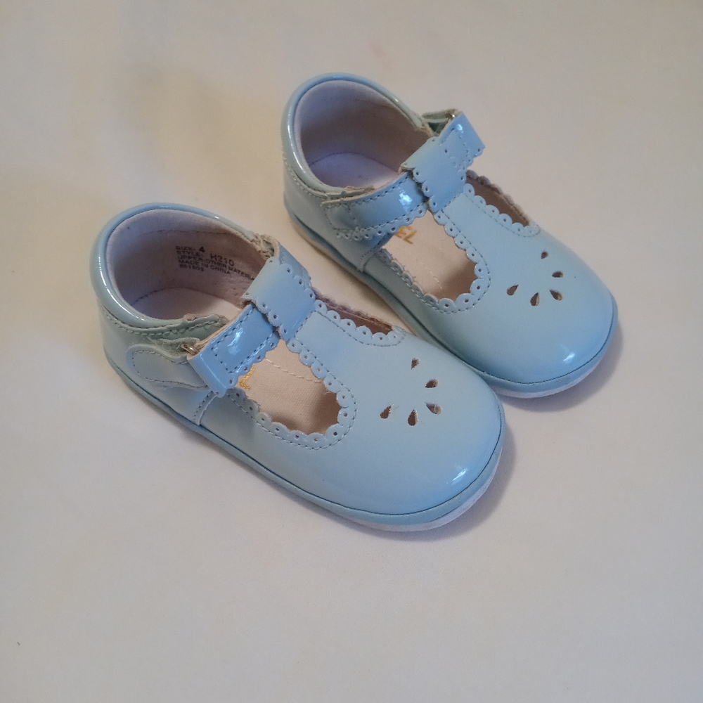 ANGEL | Baby blue t-strap shoes